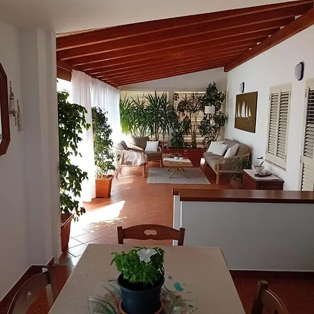 Дом отдыха Casa Del Sole Ла-Калетта
